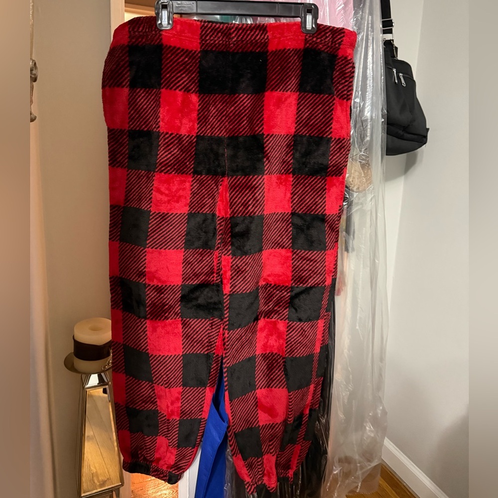 Plaid Red and Black Women's Skirt
